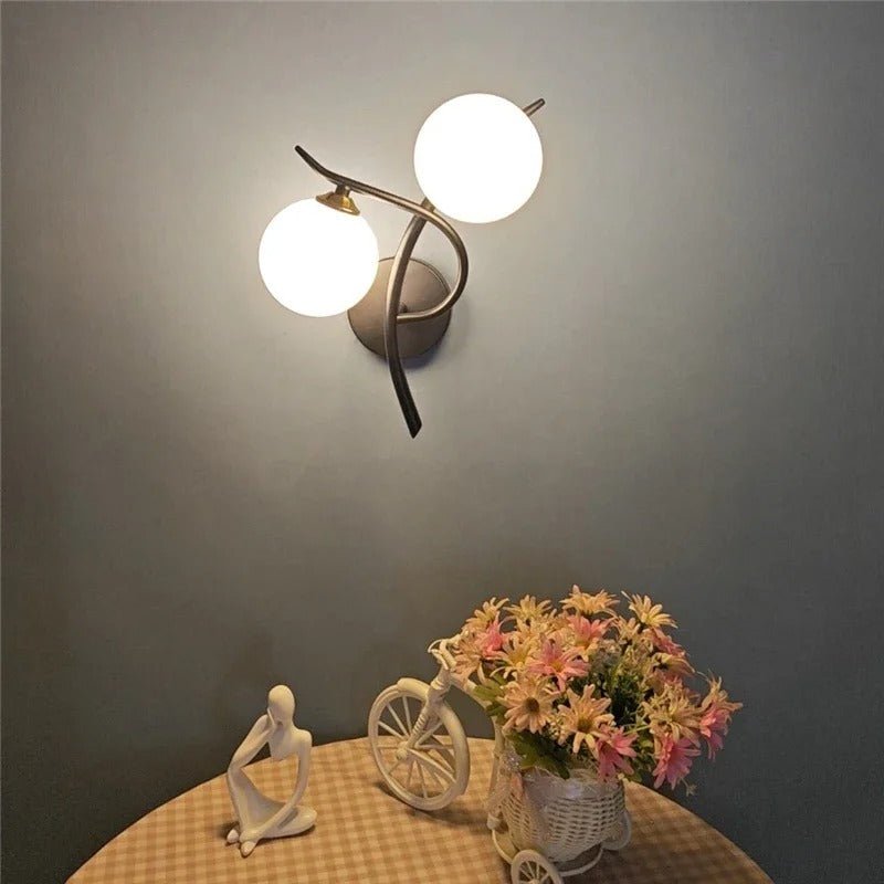 Applique murale GlowNest noir élégant